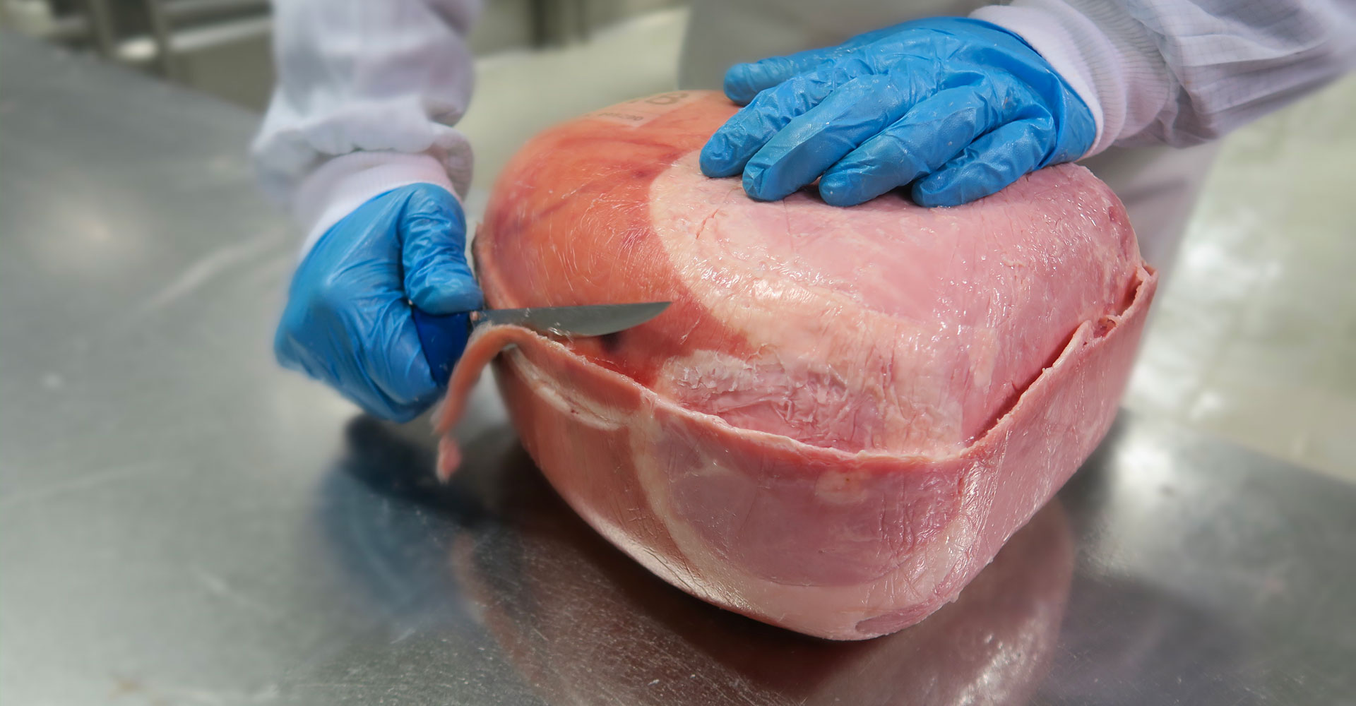 Salumi Lorenzi Lavorazione Prosciutti Cotti