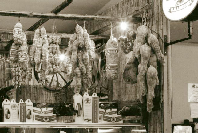La Famiglia Lorenzi I Primi Salumi